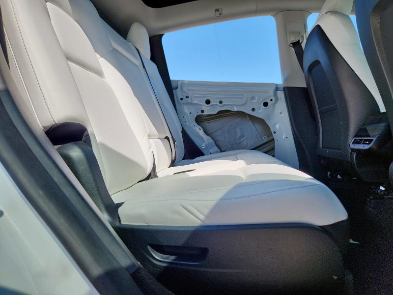 Photo 11 from auction – 2024 TESLA MODEL Y with VIN 7SAYGAEE0RF062444