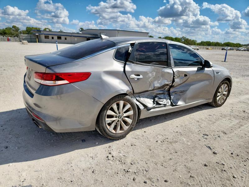 Photo 3 from auction – 2016 KIA OPTIMA with VIN 5XXGT4L35GG071836