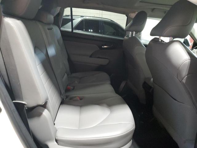 Photo 11 from auction – 2021 TOYOTA HIGHLANDER with VIN 5TDHBRCH5MS030603