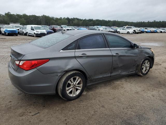 Photo 3 from auction – 2013 HYUNDAI SONATA with VIN 5NPEB4AC8DH651594
