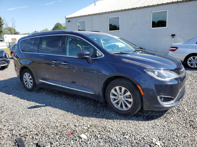 Photo 4 from auction – 2018 CHRYSLER PACIFICA T with VIN 2C4RC1BG5JR280469