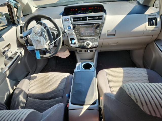 Photo 8 from auction – 2015 TOYOTA PRIUS V with VIN JTDZN3EU8FJ025429