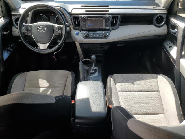 Photo 8 from auction – 2017 TOYOTA RAV4 XLE with VIN JTMRJREV1HD112372