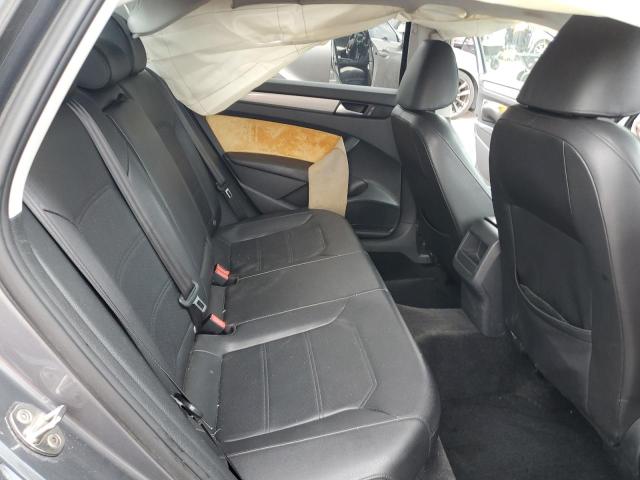 Photo 10 from auction – 2015 VOLKSWAGEN PASSAT S with VIN 1VWAS7A39FC090690