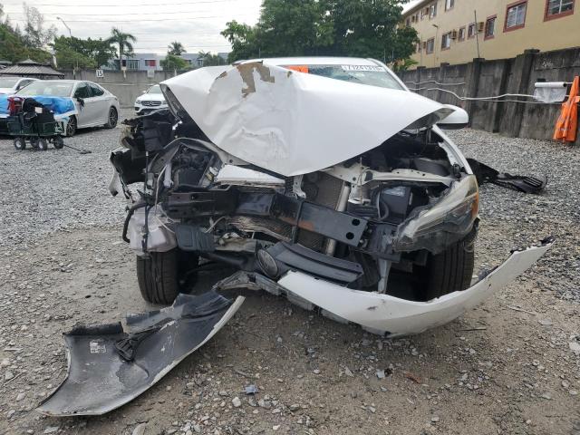 Photo 5 from auction – 2019 TOYOTA COROLLA L with VIN 2T1BURHE1KC147468