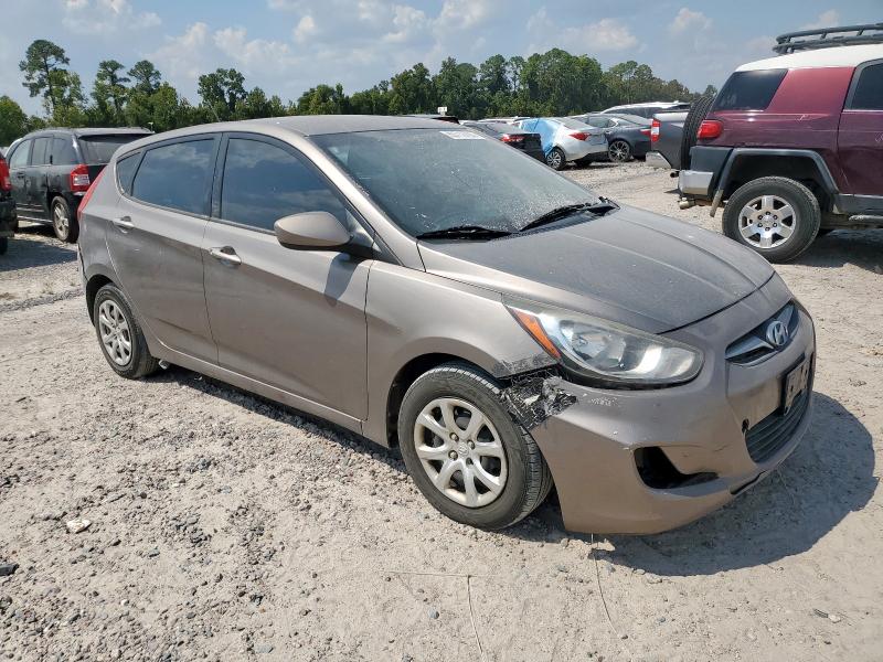 Photo 4 from auction – 2014 HYUNDAI ACCENT GLS with VIN KMHCT5AE9EU158330