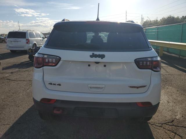 Photo 6 from auction – 2018 JEEP COMPASS TR with VIN 3C4NJDDB1JT129035