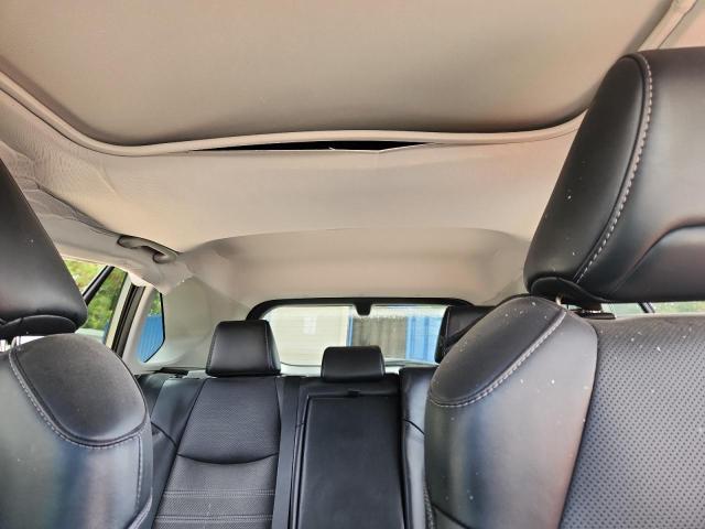 Photo 10 from auction – 2019 TOYOTA RAV4 LIMIT with VIN 2T3Y1RFV9KC027589