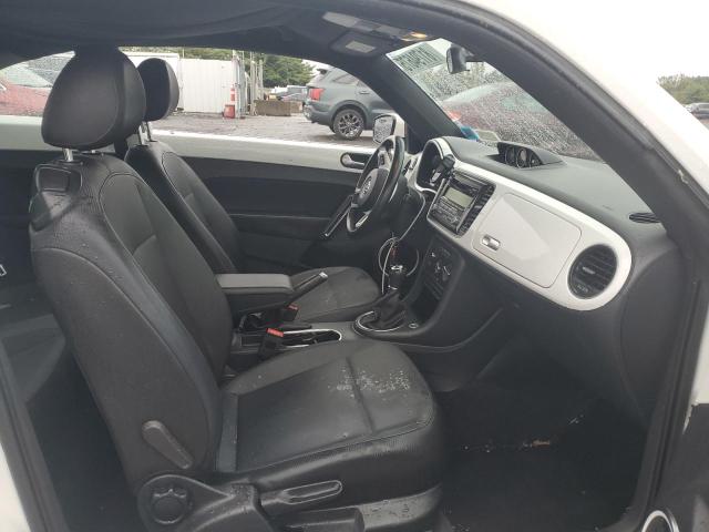 Photo 10 from auction – 2013 VOLKSWAGEN BEETLE with VIN 3VWRL7AT1DM663576