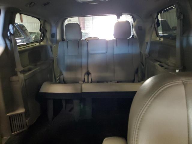 Photo 10 from auction – 2012 CHRYSLER TOWN & COU with VIN 2C4RC1CG6CR266677