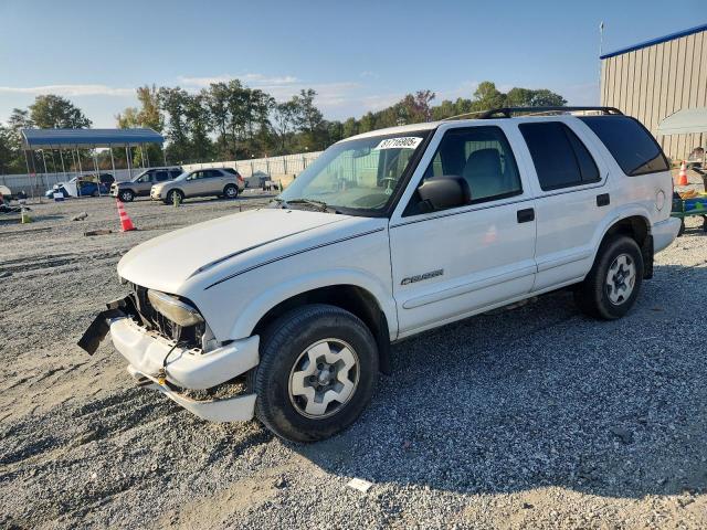 CHEVROLET BLAZER 2004 with VIN 1GNDT13X84K119617 - Photo from auction