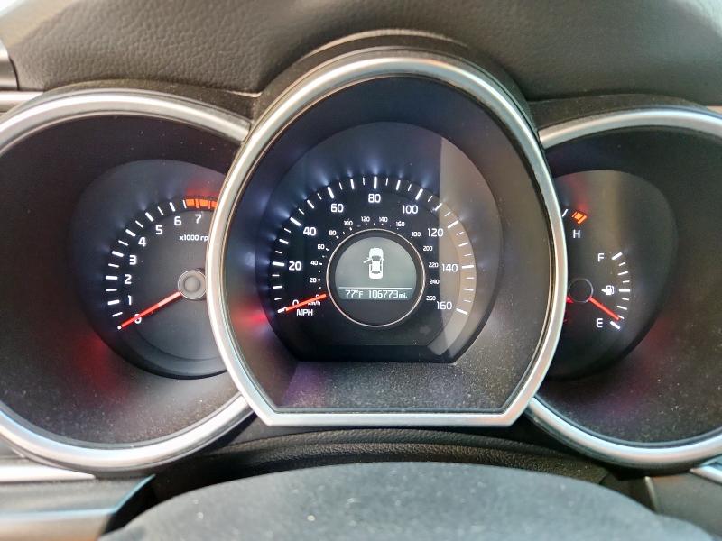 Photo 9 from auction – 2015 KIA OPTIMA with VIN 5XXGM4A70FG506795