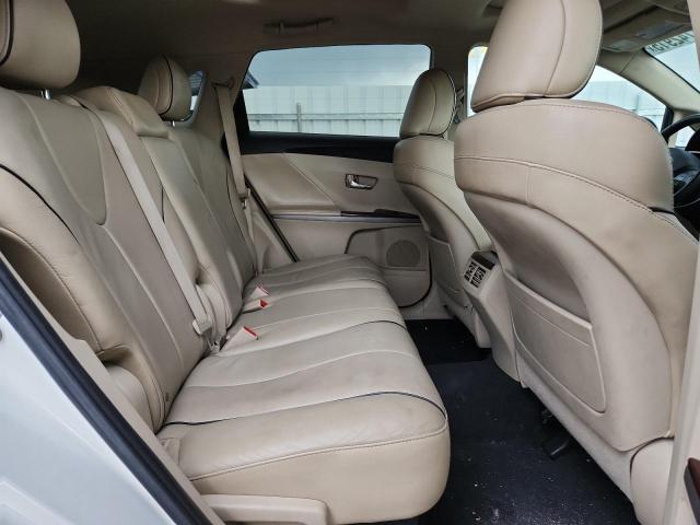 Photo 11 from auction – 2010 TOYOTA VENZA with VIN 4T3ZA3BB2AU024026