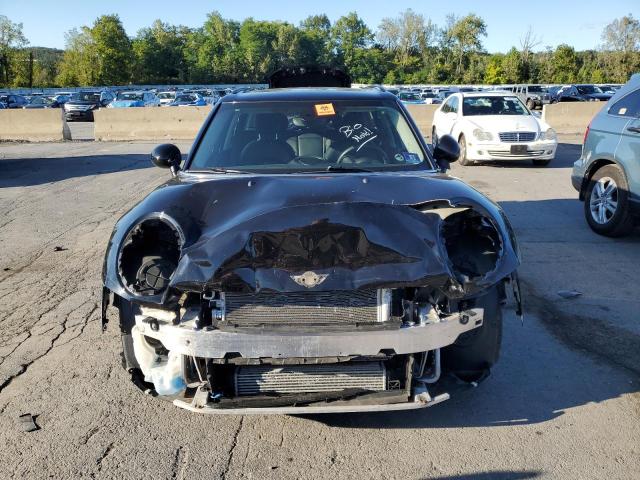 Photo 5 from auction – 2017 MINI COOPER CLU with VIN WMWLU1C51H2F27995