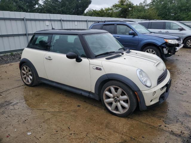 Foto 4 de la subasta – 2005 MINI COOPER S con VIN WMWRE33535TL13029