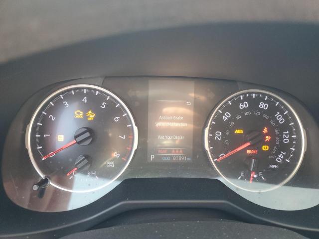 Photo 9 from auction – 2020 TOYOTA RAV4 LE with VIN 2T3F1RFV0LC097345