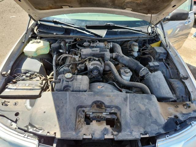 Photo 11 from auction – 2002 LINCOLN TOWN CAR E with VIN 1LNHM81W22Y661411