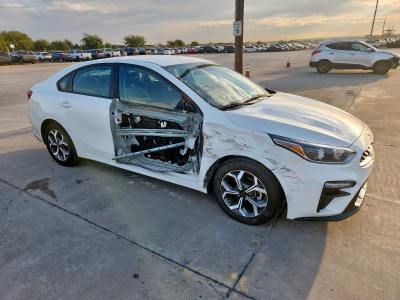 Photo 4 from auction – 2021 KIA FORTE with VIN 3KPF24AD3ME321072