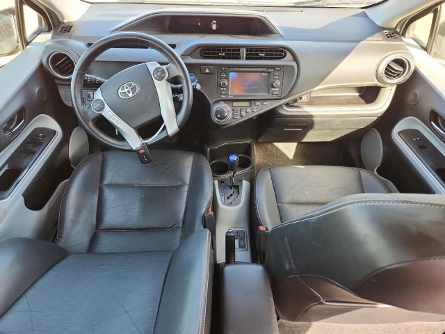 Photo 8 from auction – 2014 TOYOTA PRIUS with VIN JTDKDTB35E1065935