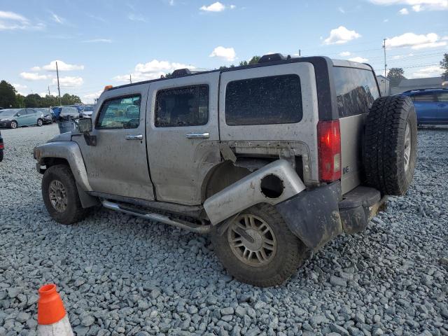 Photo 2 from auction – 2006 HUMMER H3 with VIN 5GTDN136568101126