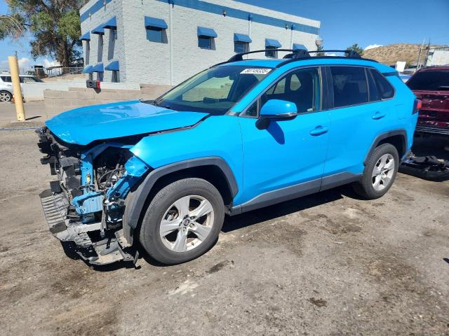 TOYOTA RAV4 XLE 2019 مع رقم تعريف المركبة JTMP1RFV5KD016855 - صورة من المزاد