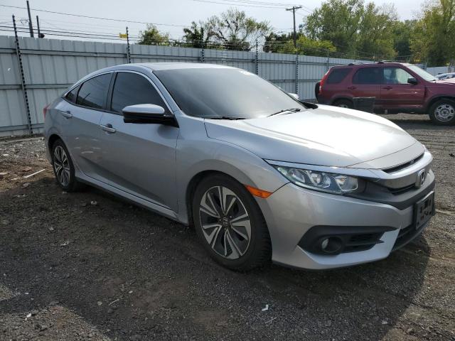 Photo 4 from auction – 2018 HONDA CIVIC EX with VIN JHMFC1F36JX016073