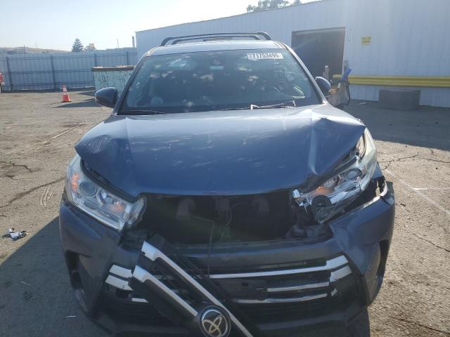 Photo 5 from auction – 2017 TOYOTA HIGHLANDER with VIN 5TDBZRFH0HS466813