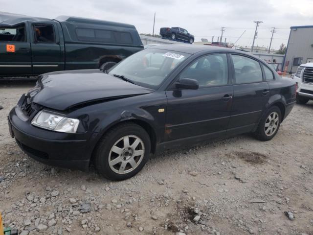 VOLKSWAGEN PASSAT GLS 2000 with VIN WVWMA23B2YE130013 - Photo from auction