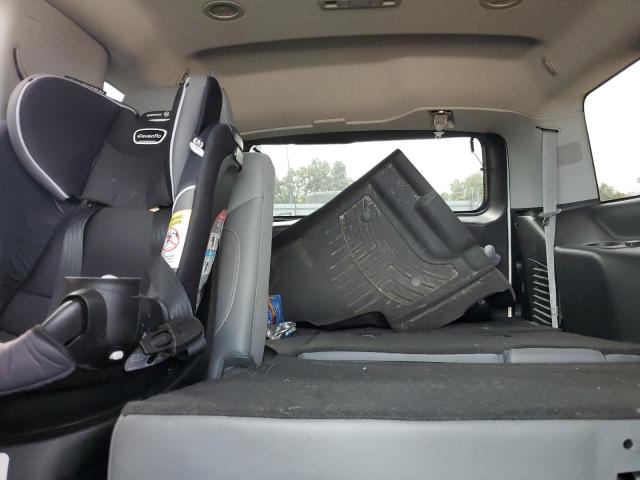 Photo 10 from auction – 2016 CHEVROLET TAHOE with VIN 1GNSCBKC6GR114309