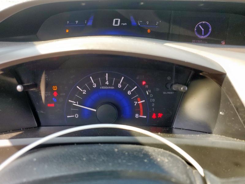 Photo 9 from auction – 2012 HONDA CIVIC LX with VIN 2HGFB2F58CH325225