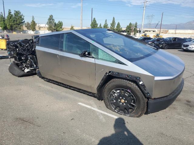 Photo 4 from auction – 2025 TESLA CYBERTRUCK with VIN 7G2CEHED3SA075878