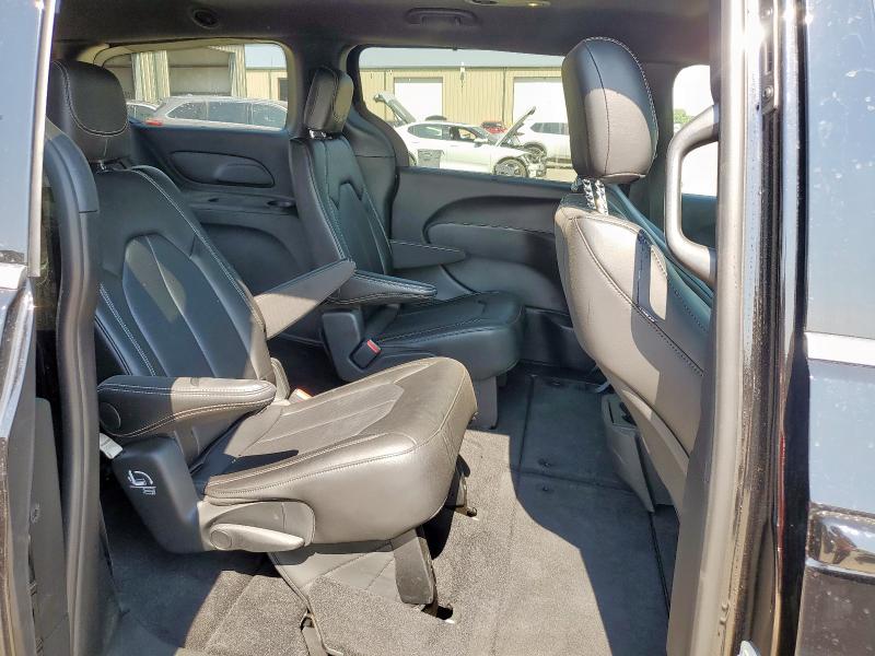 Photo 11 from auction – 2025 CHRYSLER PACIFICA S with VIN 2C4RC1BGXSR597701