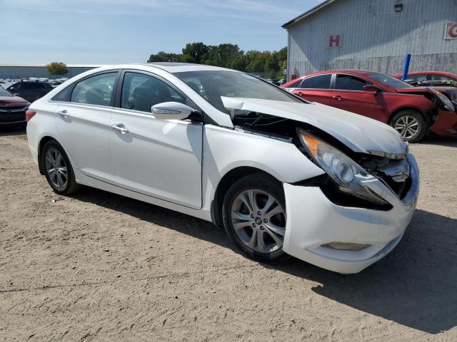Photo 4 from auction – 2013 HYUNDAI SONATA SE with VIN 5NPEC4AC9DH659121