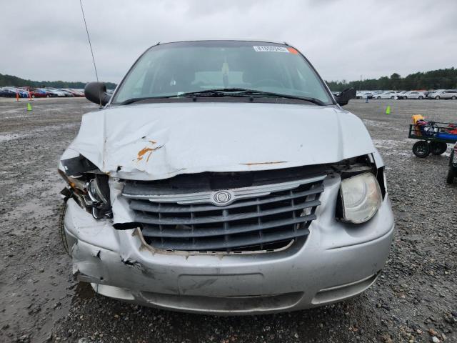 Photo 5 from auction – 2007 CHRYSLER TOWN & COU with VIN 2A4GP54L47R284142