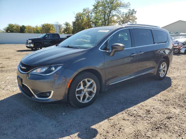 CHRYSLER PACIFICA T 2020 with VIN 2C4RC1BG3LR110338 - Photo from auction