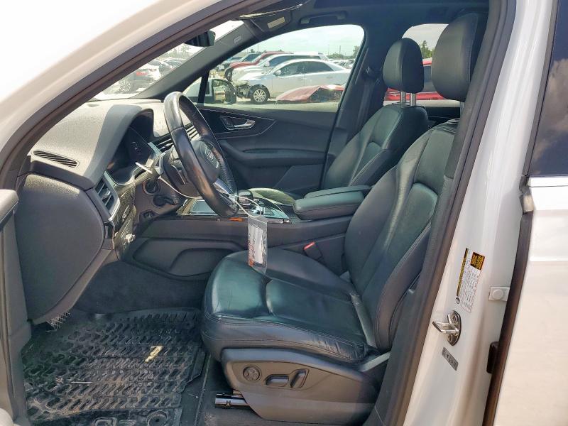 Photo 7 from auction – 2017 AUDI Q7 PREMIUM with VIN WA1LAAF7XHD032358