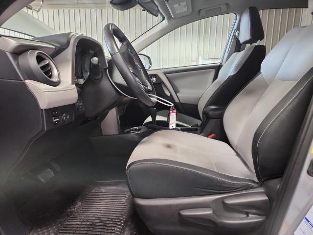 Photo 7 from auction – 2017 TOYOTA RAV4 XLE with VIN 2T3RFREV6HW688852