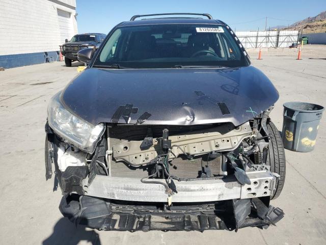 Photo 5 from auction – 2018 TOYOTA HIGHLANDER with VIN 5TDBZRFH6JS874514