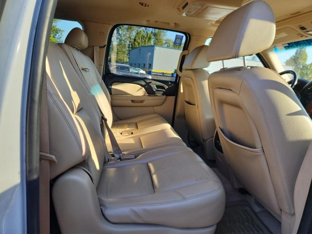 Photo 11 from auction – 2007 CHEVROLET SUBURBAN K with VIN 1GNFK16377J204561
