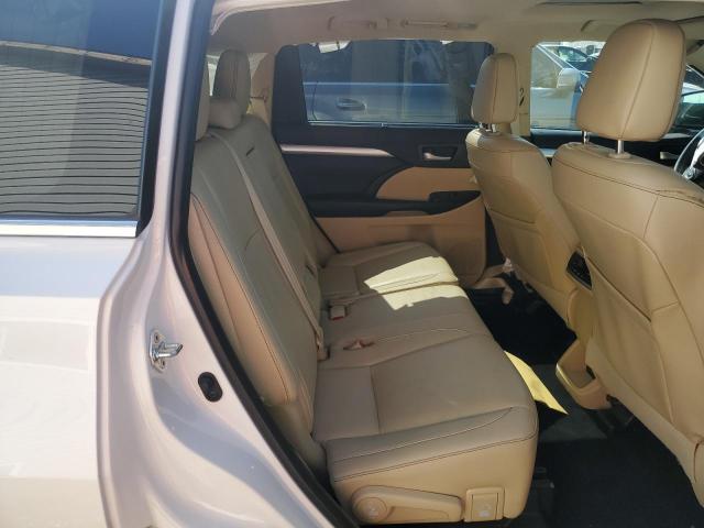 Photo 11 from auction – 2019 TOYOTA HIGHLANDER with VIN 5TDJGRFH7KS056633