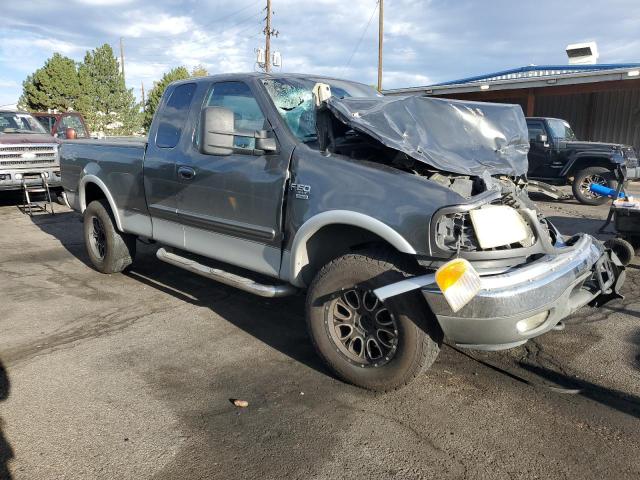 Photo 4 from auction – 2002 FORD F150 with VIN 1FTRX18L82NA84873