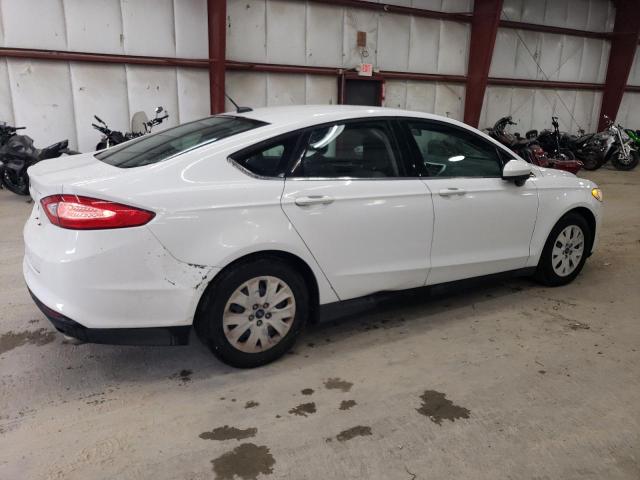 Photo 3 from auction – 2013 FORD FUSION S with VIN 3FA6P0G74DR367178