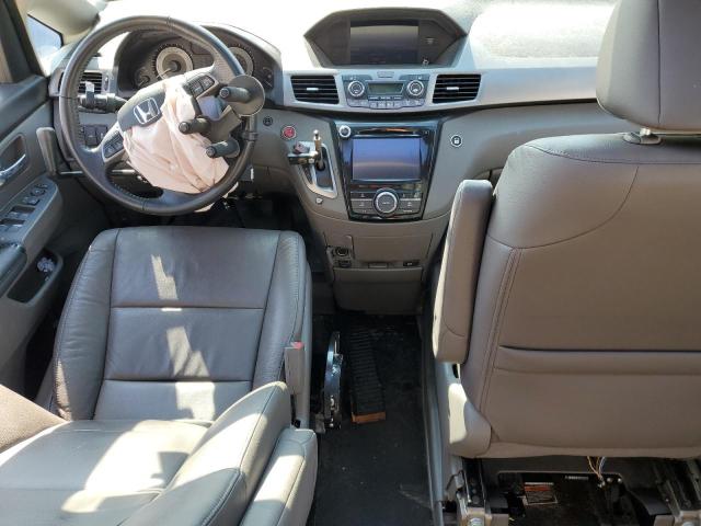 Photo 8 from auction – 2016 HONDA ODDYSSEY with VIN 5FNRL5H65GB124877