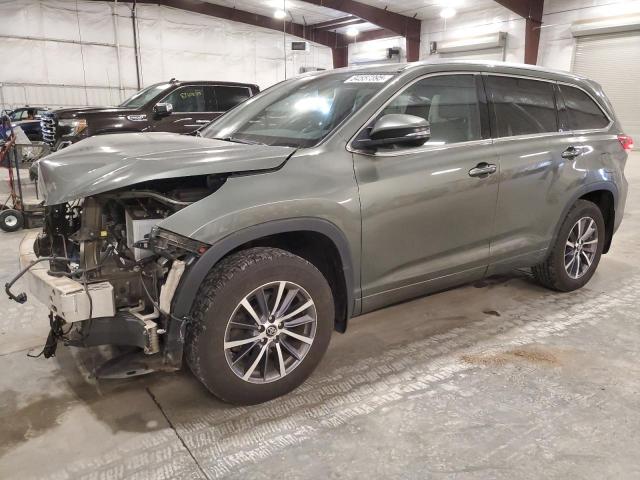 TOYOTA HIGHLANDER 2017 with VIN 5TDJZRFH3HS434871 - Photo from auction