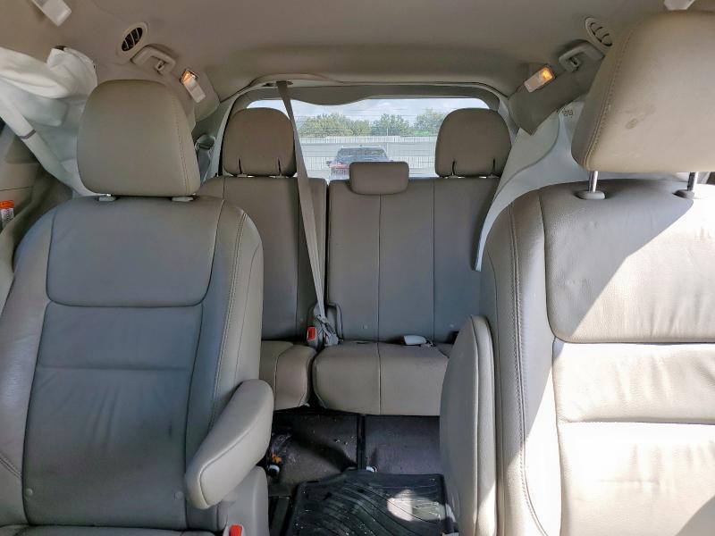 Photo 10 from auction – 2017 TOYOTA SIENNA XLE with VIN 5TDDZ3DC8HS166532