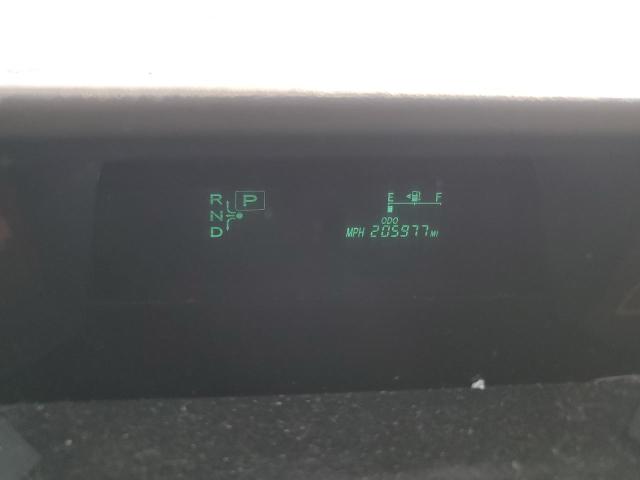 Photo 9 from auction – 2004 TOYOTA PRIUS with VIN JTDKB20U940061497