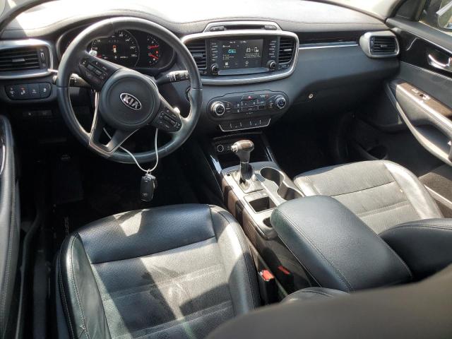 Photo 8 from auction – 2017 KIA SORENTO EX with VIN 5XYPH4A12HG332159