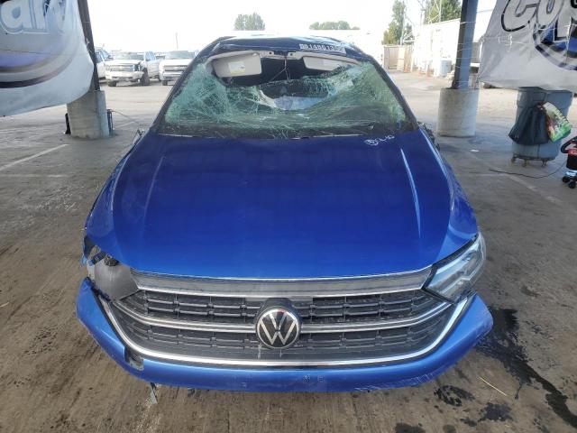 Photo 5 from auction – 2024 VOLKSWAGEN JETTA S with VIN 3VW5M7BU2RM053373