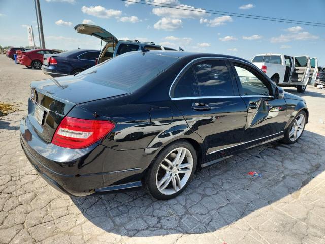 Photo 3 from auction – 2012 MERCEDES-BENZ C 250 with VIN WDDGF4HB7CA636672