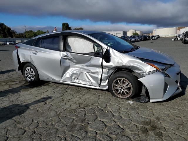 Photo 4 from auction – 2017 TOYOTA PRIUS with VIN JTDKARFU9H3036655